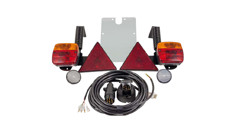 KOMPLET LUČI Z VZMETNIM NAGIBOM